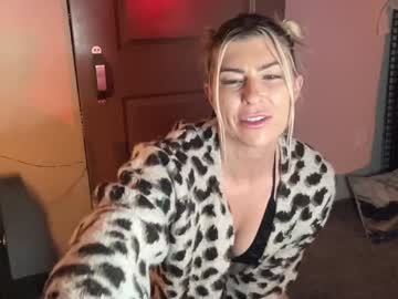 girl Watch The Newest Xxx Webcam Girls Live with chloecumz4u