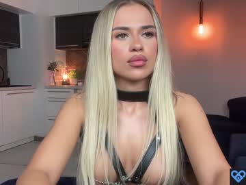 girl Watch The Newest Xxx Webcam Girls Live with julia_rle