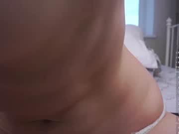 girl Watch The Newest Xxx Webcam Girls Live with cinacandy