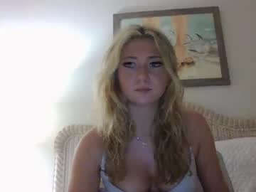 girl Watch The Newest Xxx Webcam Girls Live with oliviamaexo