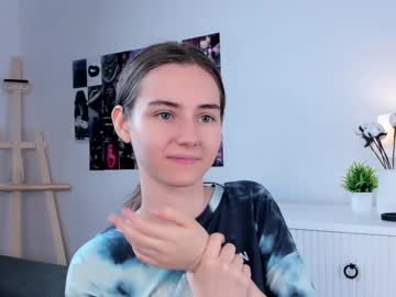 girl Watch The Newest Xxx Webcam Girls Live with approche_toi_petite