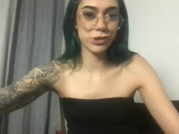 girl Watch The Newest Xxx Webcam Girls Live with mercedes_111