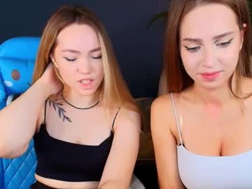 couple Watch The Newest Xxx Webcam Girls Live with top_twins