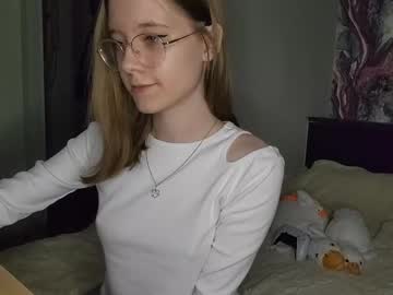 girl Watch The Newest Xxx Webcam Girls Live with lowress