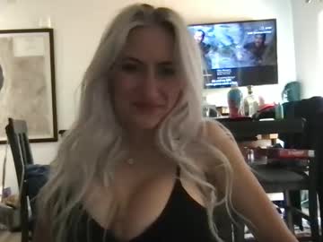 girl Watch The Newest Xxx Webcam Girls Live with kinziemcbride