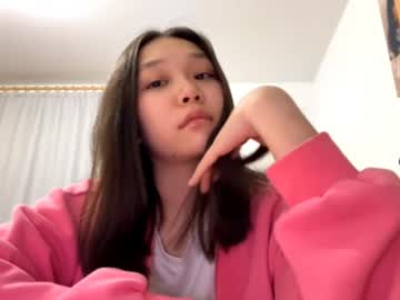 girl Watch The Newest Xxx Webcam Girls Live with oracowee