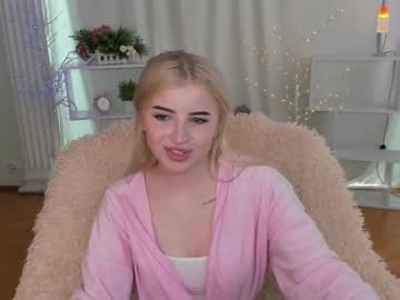 girl Watch The Newest Xxx Webcam Girls Live with nika_queen__