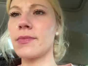 girl Watch The Newest Xxx Webcam Girls Live with emmwarr1514