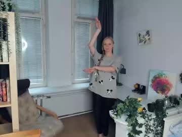 girl Watch The Newest Xxx Webcam Girls Live with rave_the_love