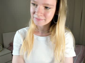girl Watch The Newest Xxx Webcam Girls Live with wandabeldon