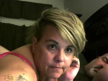 couple Watch The Newest Xxx Webcam Girls Live with luv2squirt_2