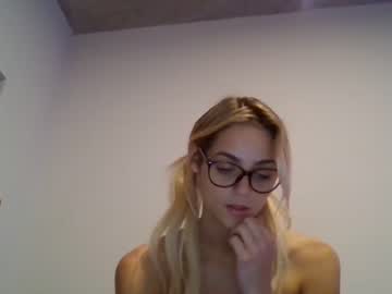 girl Watch The Newest Xxx Webcam Girls Live with heatherlovex